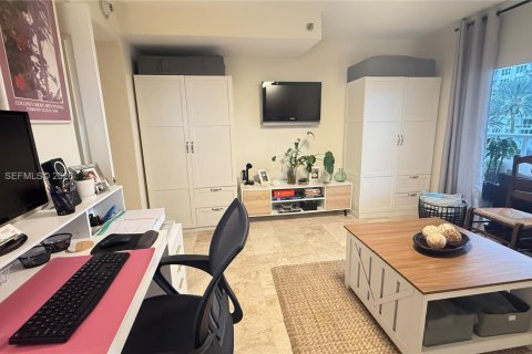 Condominio en venta en Miami Beach, Florida, 2 dormitorios, 126.35 m2 № 2009948 - foto 30