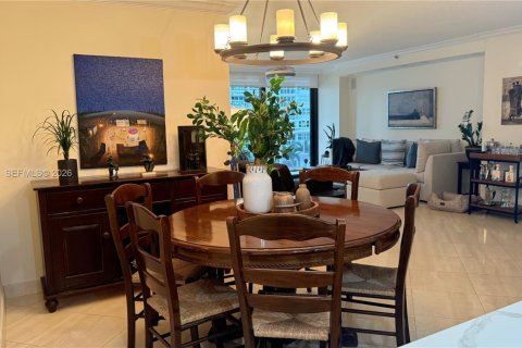 Condominio en venta en Miami Beach, Florida, 2 dormitorios, 126.35 m2 № 2009948 - foto 12