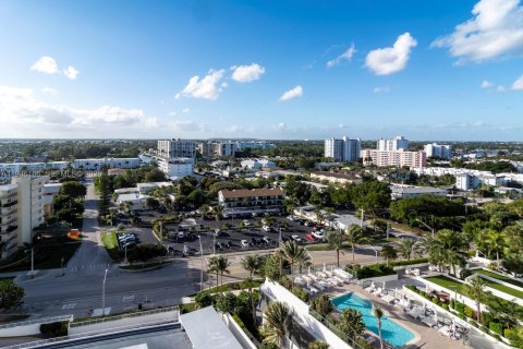 Copropriété à vendre à Pompano Beach, Floride: 2 chambres, 121.7 m2 № 1994570 - photo 21