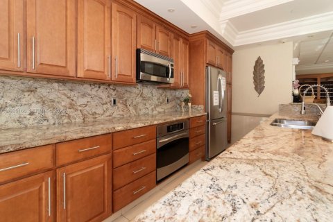 Copropriété à vendre à Pompano Beach, Floride: 2 chambres, 121.7 m2 № 1994570 - photo 24