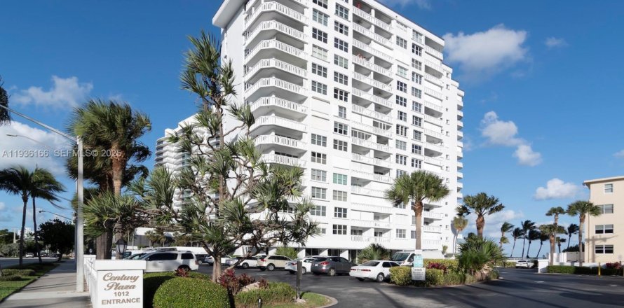 Condo à Pompano Beach, Floride, 2 chambres  № 1994570