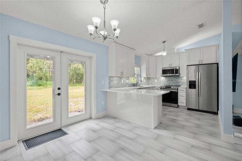 Casa en alquiler en Wesley Chapel, Florida, 3 dormitorios, 112.04 m2 № 1913559 - foto 9