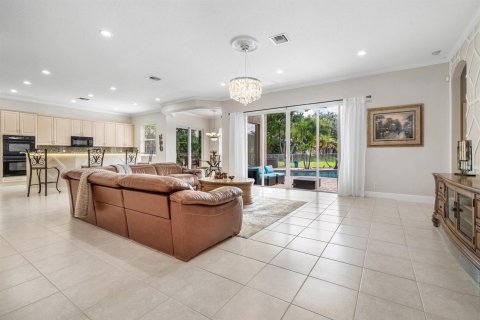 Villa ou maison à vendre à Lake Worth, Floride: 5 chambres, 320.61 m2 № 2293899 - photo 10