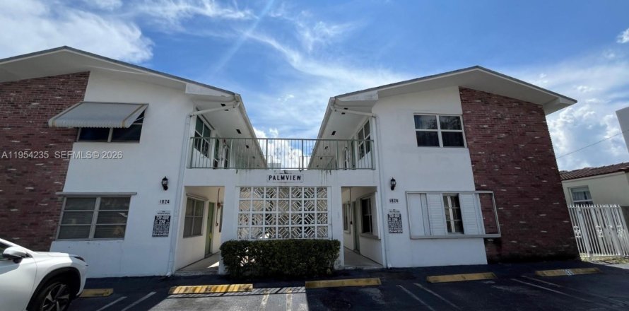 Condo à Hollywood, Floride, 1 chambre  № 2153322