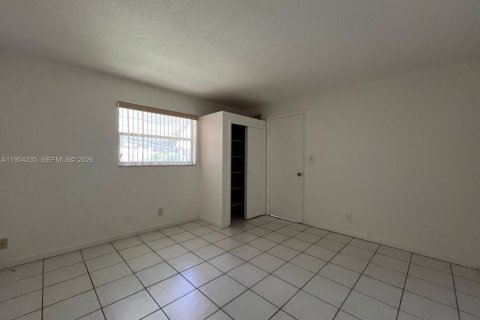 Copropriété à vendre à Hollywood, Floride: 1 chambre, 51.1 m2 № 2153322 - photo 6