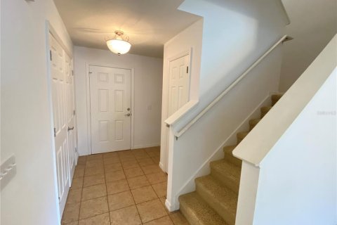 Touwnhouse à louer à Orlando, Floride: 3 chambres, 173.26 m2 № 2148914 - photo 6