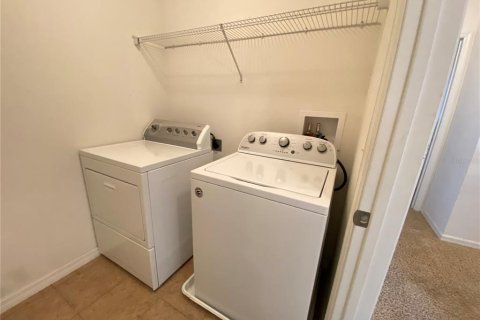 Touwnhouse à louer à Orlando, Floride: 3 chambres, 173.26 m2 № 2148914 - photo 12