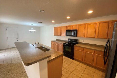 Touwnhouse à louer à Orlando, Floride: 3 chambres, 173.26 m2 № 2148914 - photo 2