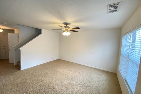 Touwnhouse à louer à Orlando, Floride: 3 chambres, 173.26 m2 № 2148914 - photo 5