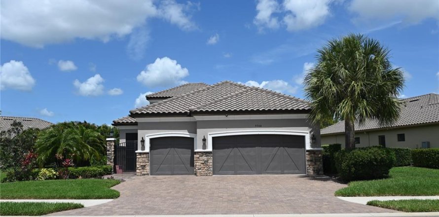 Villa ou maison à Palmetto, Floride 2 chambres, 251.11 m2 № 2232480