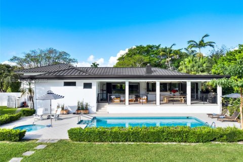 Villa ou maison à vendre à Palmetto Bay, Floride: 5 chambres, 303.42 m2 № 2048934 - photo 12