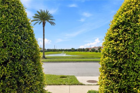 Townhouse in LAKESHORE in Winter Garden, Florida 4 bedrooms, 235.88 sq.m. № 1918862 - photo 6