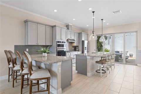 Townhouse in LAKESHORE in Winter Garden, Florida 4 bedrooms, 235.88 sq.m. № 1918862 - photo 15