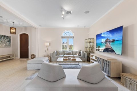 Townhouse in LAKESHORE in Winter Garden, Florida 4 bedrooms, 235.88 sq.m. № 1918862 - photo 12