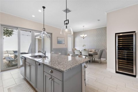 Townhouse in LAKESHORE in Winter Garden, Florida 4 bedrooms, 235.88 sq.m. № 1918862 - photo 21