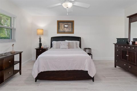 Condo in Crystal River, Florida, 2 bedrooms  № 1324052 - photo 27