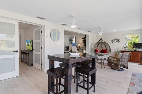 Condo in Crystal River, Florida, 2 bedrooms  № 1324052 - photo 26