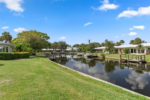 Condo in Crystal River, Florida, 2 bedrooms  № 1324052 - photo 7
