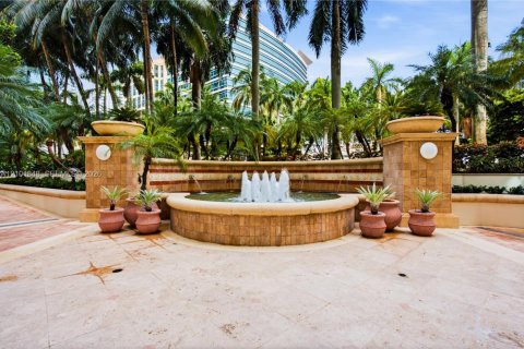 Condo in Fort Lauderdale, Florida, 2 bedrooms  № 2404172 - photo 28