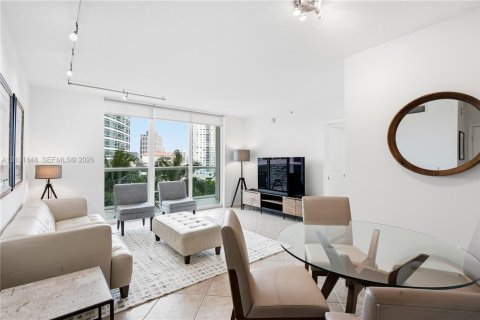 Condo in Fort Lauderdale, Florida, 2 bedrooms  № 2404172 - photo 9