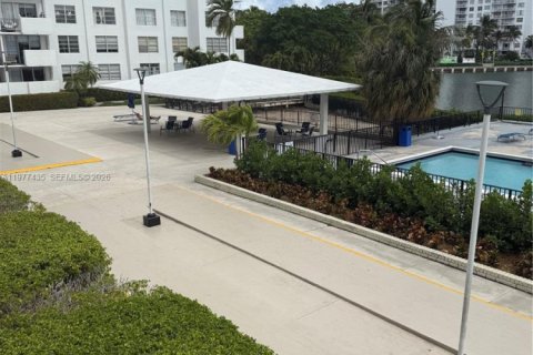 Copropriété à louer à Aventura, Floride: 116.87 m2 № 2041678 - photo 25