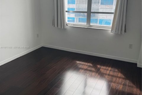 Copropriété à louer à Aventura, Floride: 116.87 m2 № 2041678 - photo 18