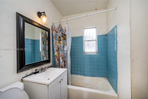 Commercial property in Homestead, Florida 106.84 sq.m. № 2079361 - photo 17