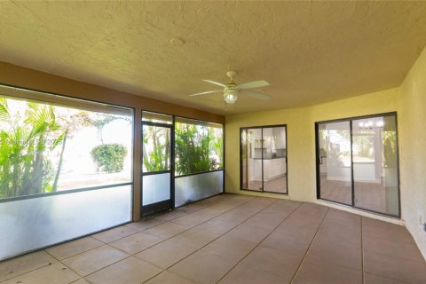 Villa ou maison à vendre à Delray Beach, Floride: 3 chambres, 159.7 m2 № 1951170 - photo 29