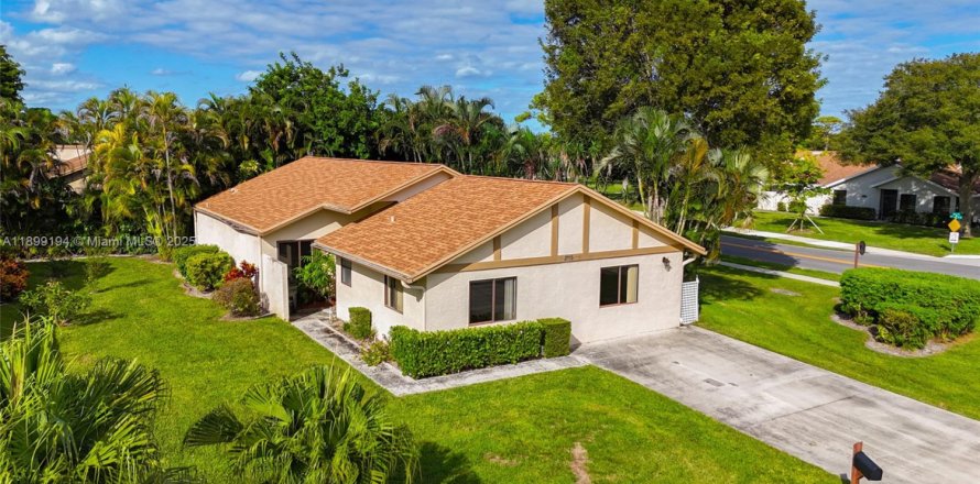 Villa ou maison à Delray Beach, Floride 3 chambres, 159.7 m2 № 1951170