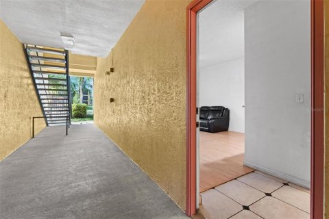 Condo in Orlando, Florida, 1 bedroom  № 1264006 - photo 24