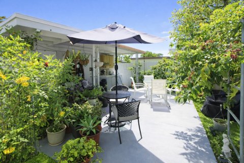 Villa ou maison à vendre à Miami, Floride: 4 chambres, 184.41 m2 № 2056902 - photo 29