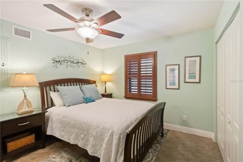 Condo in Englewood, Florida, 3 bedrooms  № 1883357 - photo 29