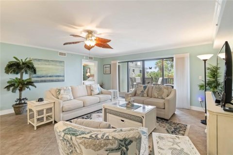 Condo in Englewood, Florida, 3 bedrooms  № 1883357 - photo 13