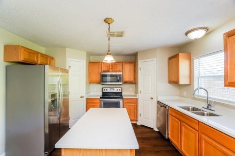 Villa ou maison à louer à Ruskin, Floride: 4 chambres, 207.08 m2 № 1799778 - photo 7