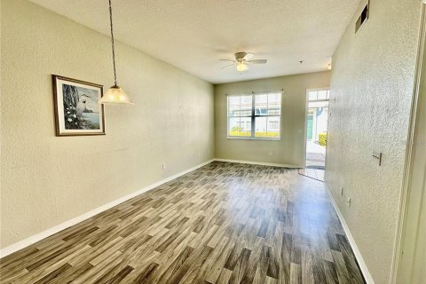 Casa en venta en Kissimmee, Florida, 3 dormitorios, 120.4 m2 № 1894454 - foto 4