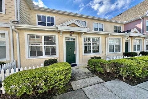 Casa en venta en Kissimmee, Florida, 3 dormitorios, 120.4 m2 № 1894454 - foto 1