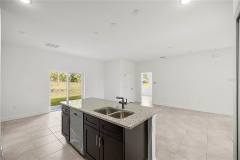 House in Dunnellon, Florida 4 bedrooms, 169.73 sq.m. № 1915257 - photo 11