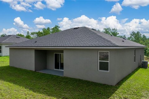 House in Dunnellon, Florida 4 bedrooms, 169.73 sq.m. № 1915257 - photo 3
