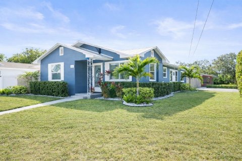 Casa en Dunedin, Florida 2 dormitorios, 128.95 m2 № 2141997