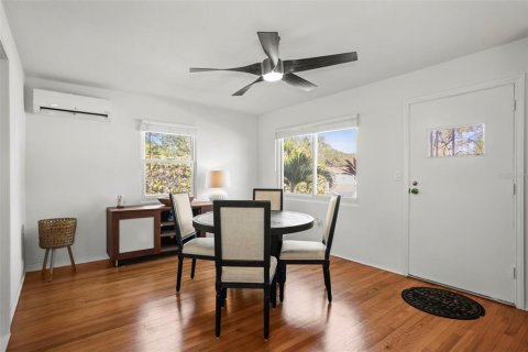 Casa en venta en Dunedin, Florida, 2 dormitorios, 128.95 m2 № 2141997 - foto 8