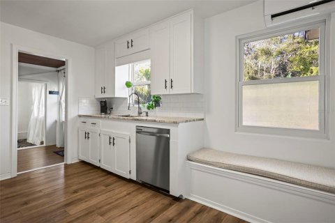 Casa en venta en Dunedin, Florida, 2 dormitorios, 128.95 m2 № 2141997 - foto 6