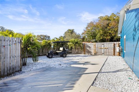 Casa en venta en Dunedin, Florida, 2 dormitorios, 128.95 m2 № 2141997 - foto 28