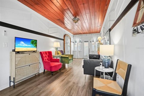 Casa en venta en Dunedin, Florida, 2 dormitorios, 128.95 m2 № 2141997 - foto 15