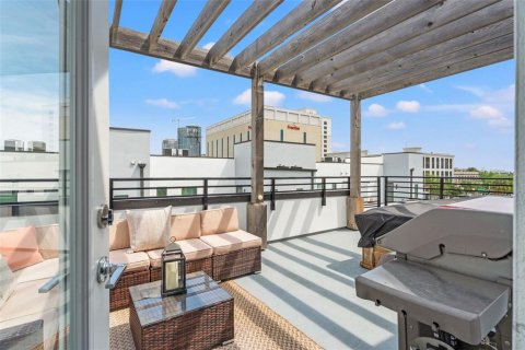 Adosado en venta en Saint Petersburg, Florida, 3 dormitorios, 183.2 m2 № 1597287 - foto 3