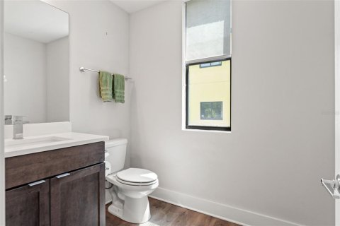 Adosado en venta en Saint Petersburg, Florida, 3 dormitorios, 183.2 m2 № 1597287 - foto 17
