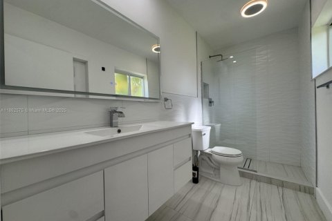 Casa en alquiler en Hollywood, Florida, 3 dormitorios, 176.24 m2 № 1891043 - foto 9