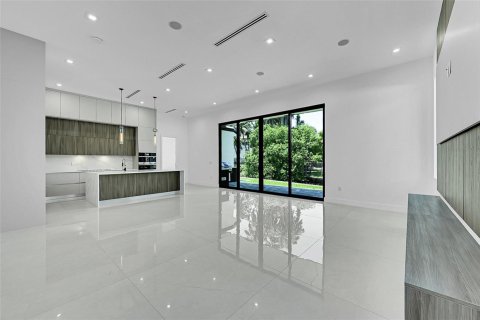 Villa ou maison à vendre à Wilton Manors, Floride: 3 chambres, 217.21 m2 № 2349027 - photo 29