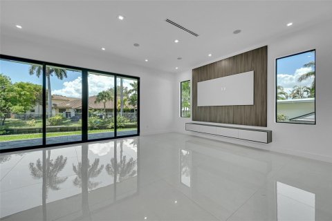 Villa ou maison à vendre à Wilton Manors, Floride: 3 chambres, 217.21 m2 № 2349027 - photo 2