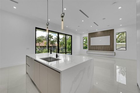 Villa ou maison à vendre à Wilton Manors, Floride: 3 chambres, 217.21 m2 № 2349027 - photo 7