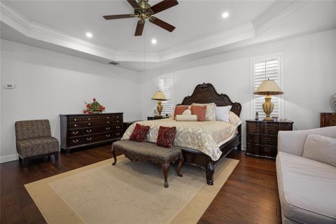 House in Windermere, Florida 4 bedrooms, 393.91 sq.m. № 1639965 - photo 18